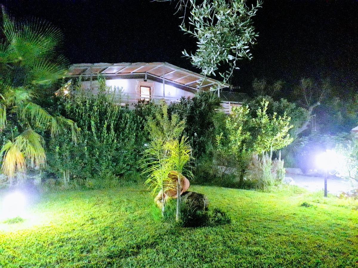 Villa Ghetta Country House Leverano Exterior photo